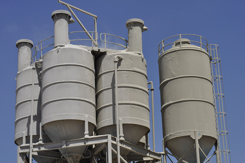 Vibration Monitoring for the Cement Industry